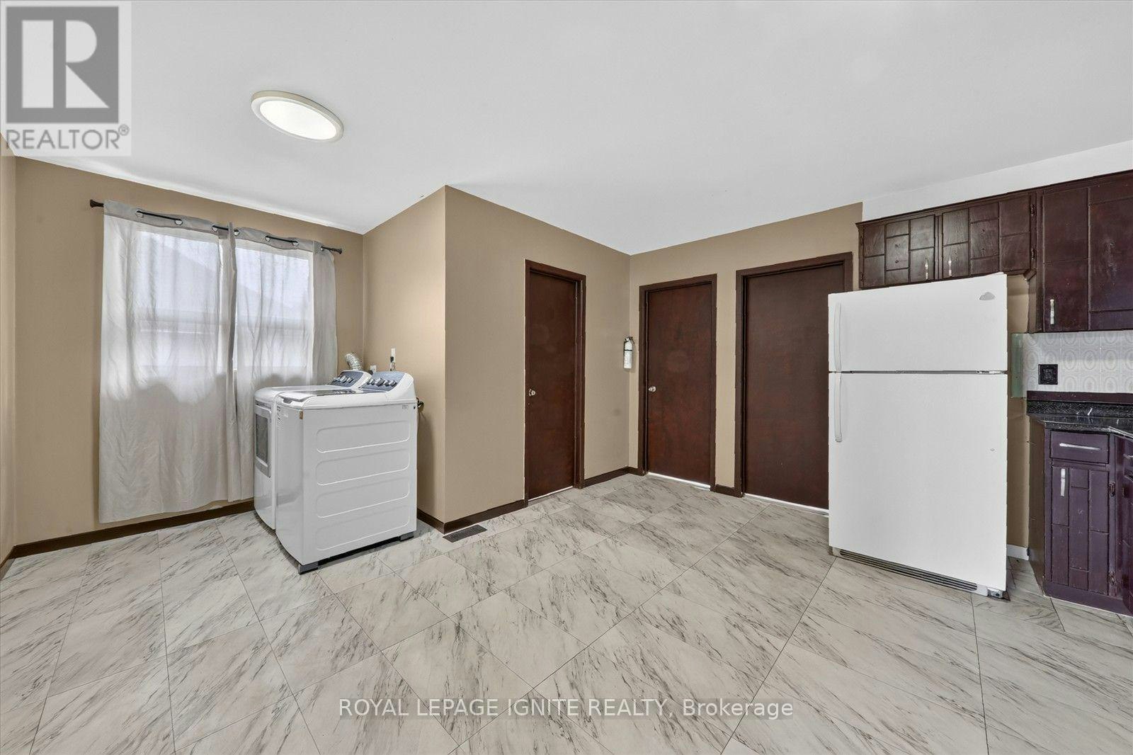 MAIN-88 Edgely Avenue SOUTH, Toronto, ON, M1N 3L1 - 16