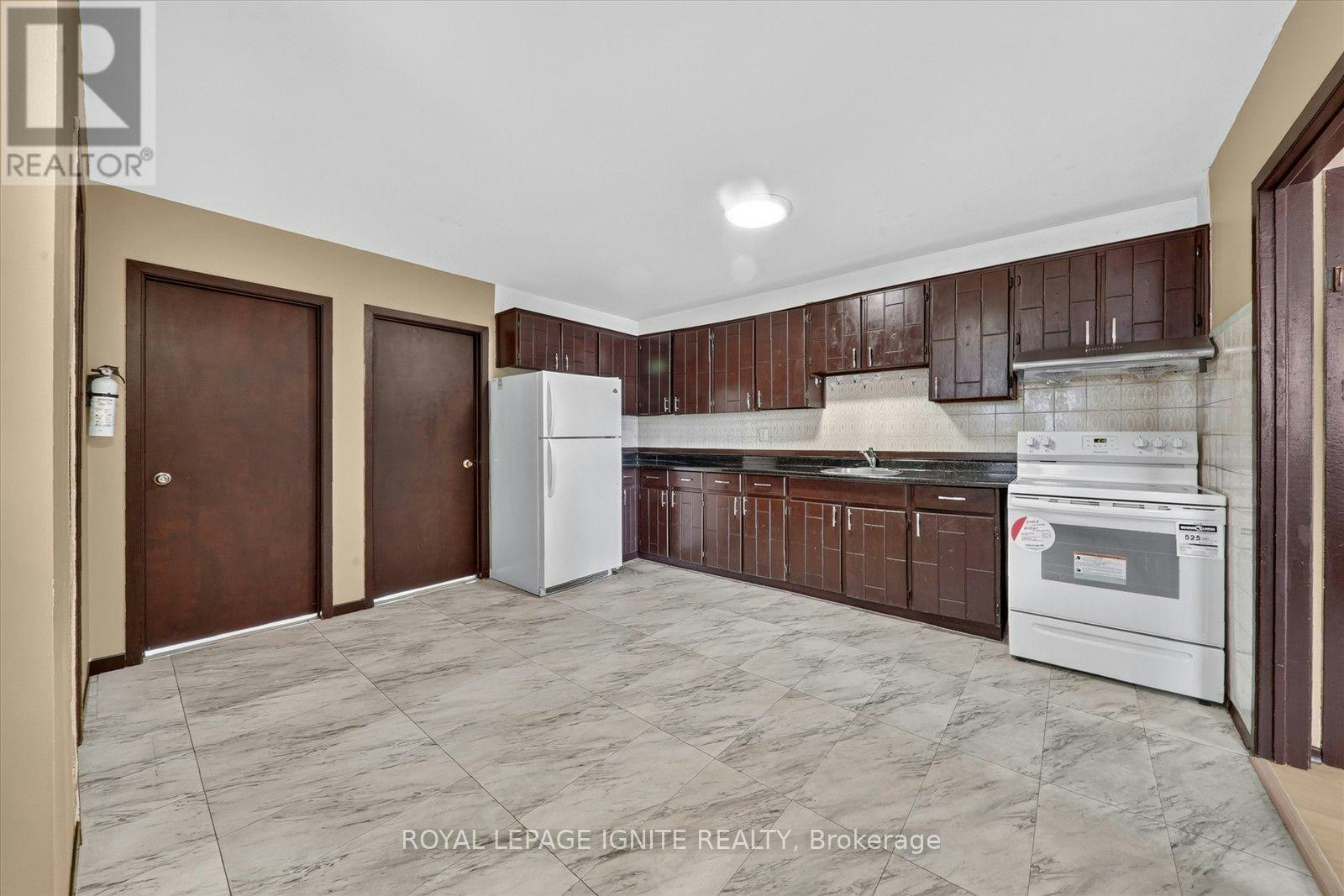 MAIN-88 Edgely Avenue SOUTH, Toronto, ON, M1N 3L1 - 15
