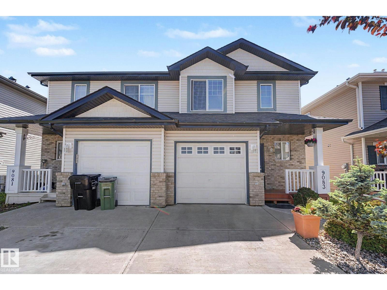 9083 Scott Cr NW, Edmonton, AB, T6R 0E7