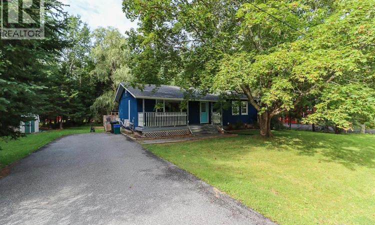 3 Parkwood Drive