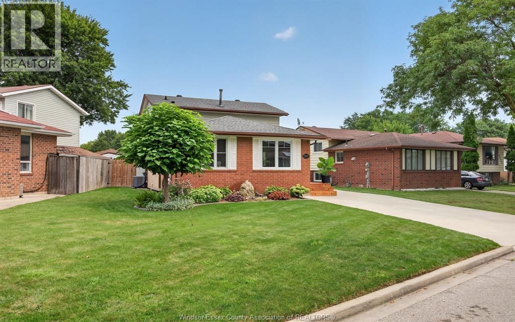 9535 Avery Lane, Windsor, ON, N8R 2C1