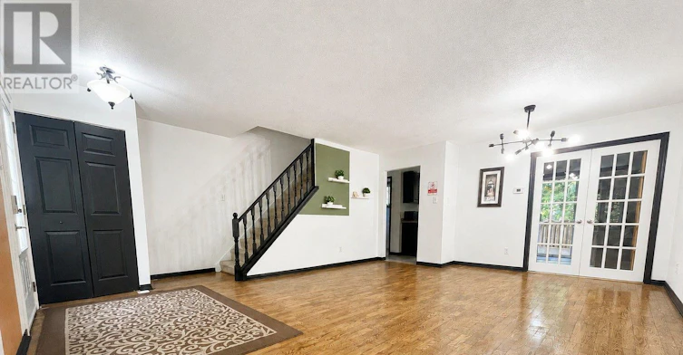 124 Ardsley Crescent, London, ON, N6G 3W7 - 2