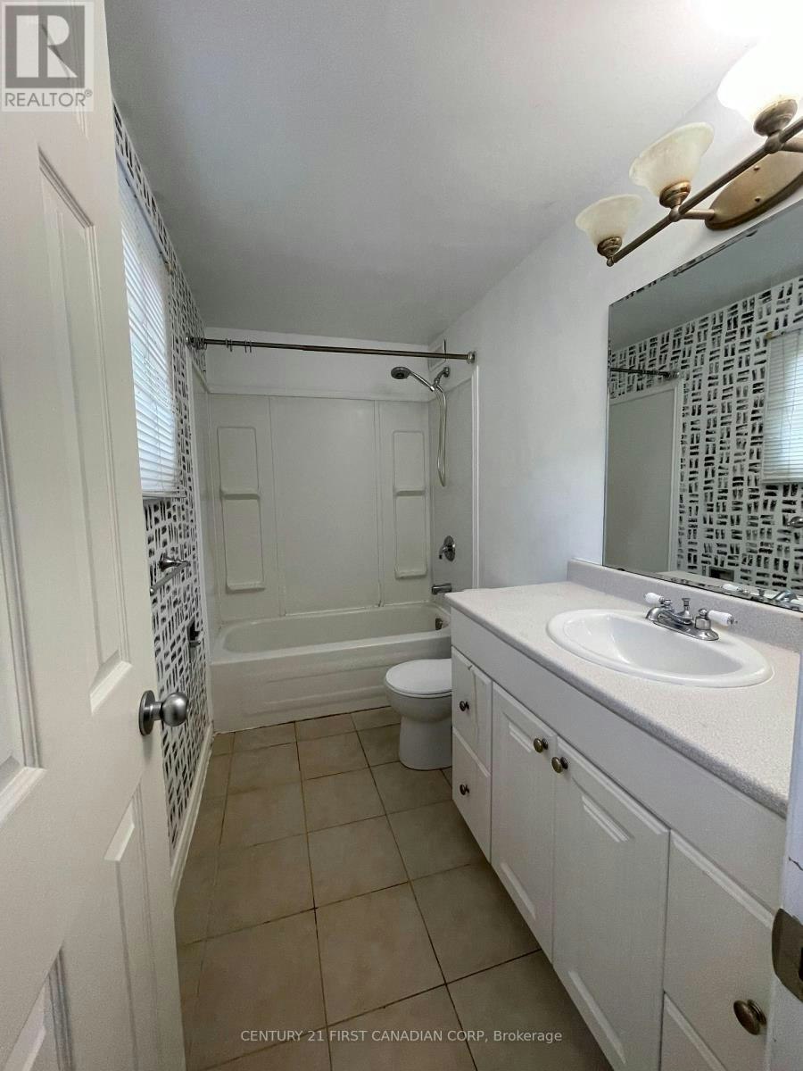 124 Ardsley Crescent, London, ON, N6G 3W7 - 9
