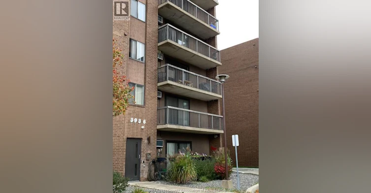 211-3936 Wyandotte, Windsor, ON, N8Y 4V1