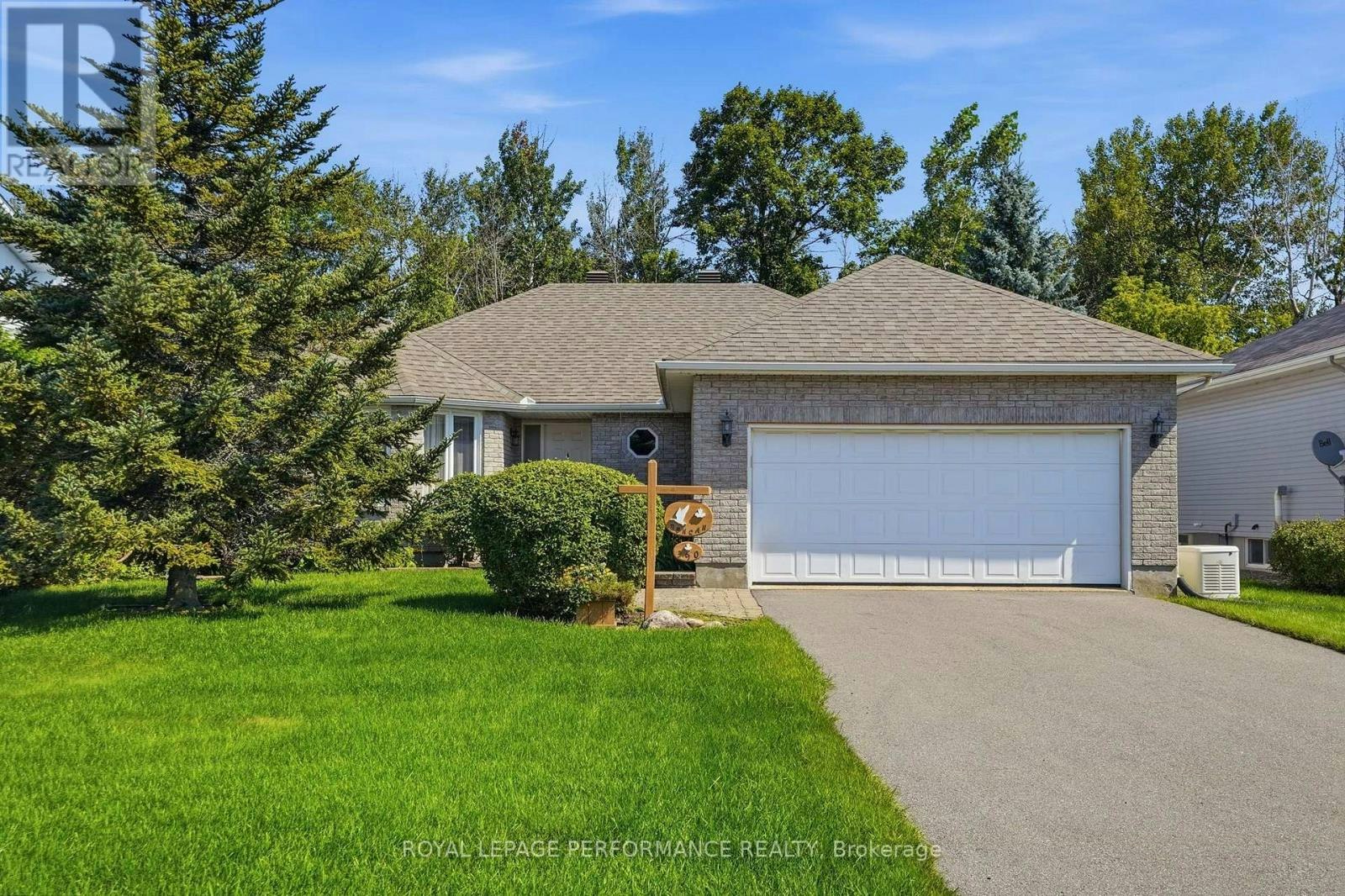 390 Albert Street, Hawkesbury, ON, K6A 3J8