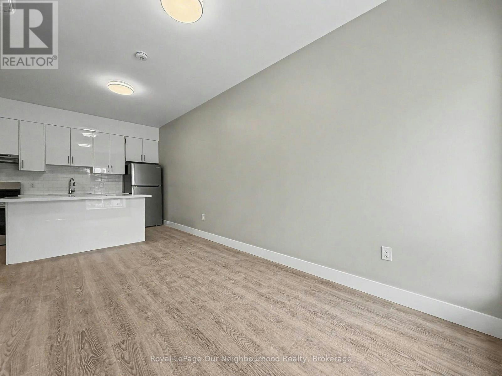 6-199 Pine Street, Tay, ON, L0K 2C0 - 5