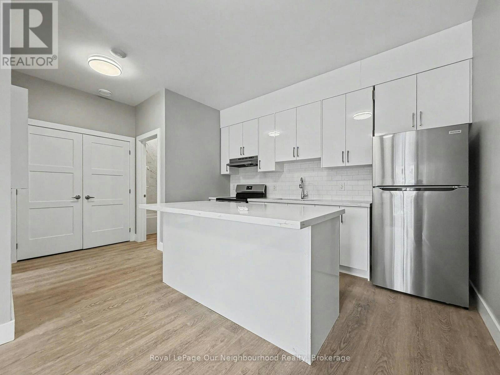 6-199 Pine Street, Tay, ON, L0K 2C0 - 8