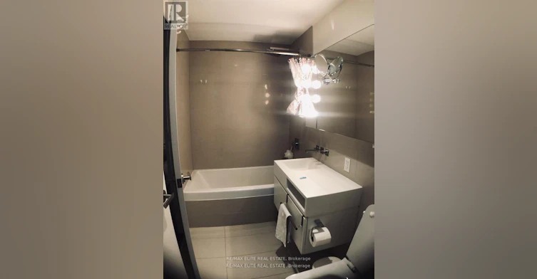 1901-45 Charles Street E, Toronto, ON, M4Y 0B8 - 7