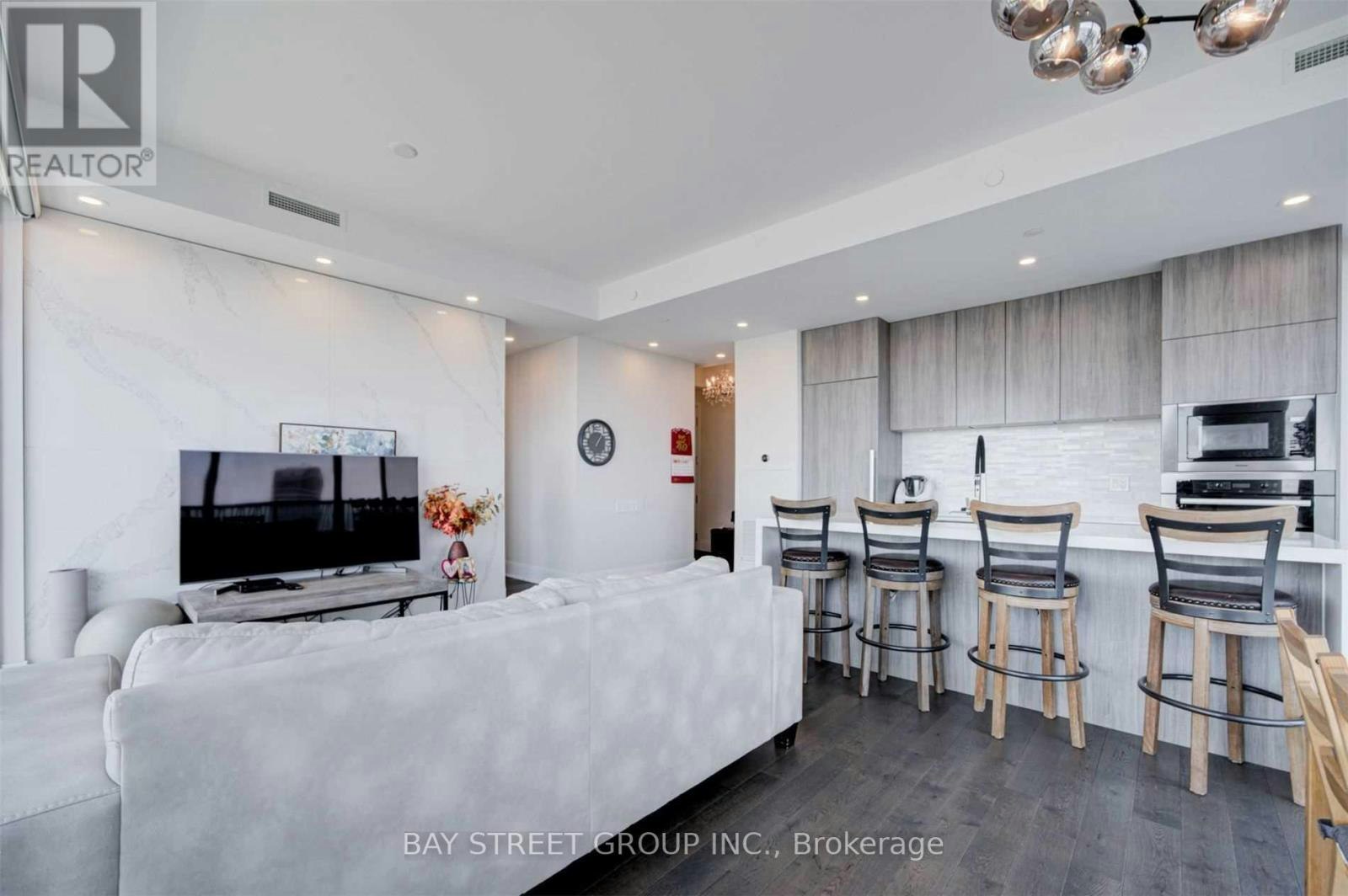 LPH5202-50 Charles Street E, Toronto, ON, M4Y 1T1 - 11
