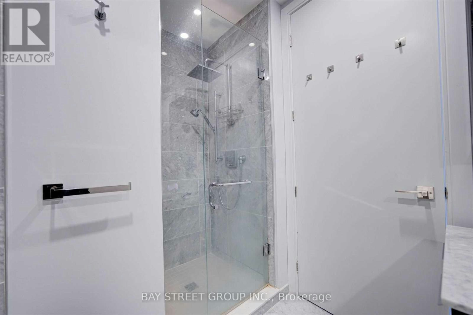 LPH5202-50 Charles Street E, Toronto, ON, M4Y 1T1 - 24