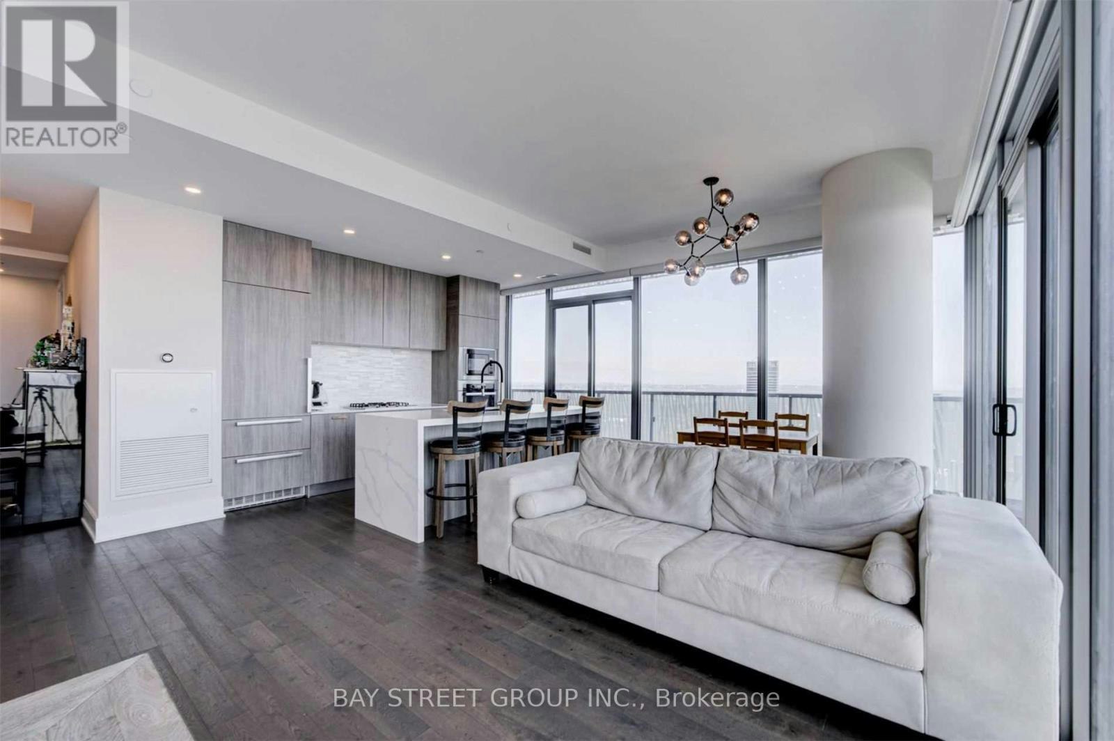 LPH5202-50 Charles Street E, Toronto, ON, M4Y 1T1 - 10