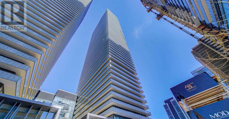 LPH5202-50 Charles Street E, Toronto, ON, M4Y 1T1