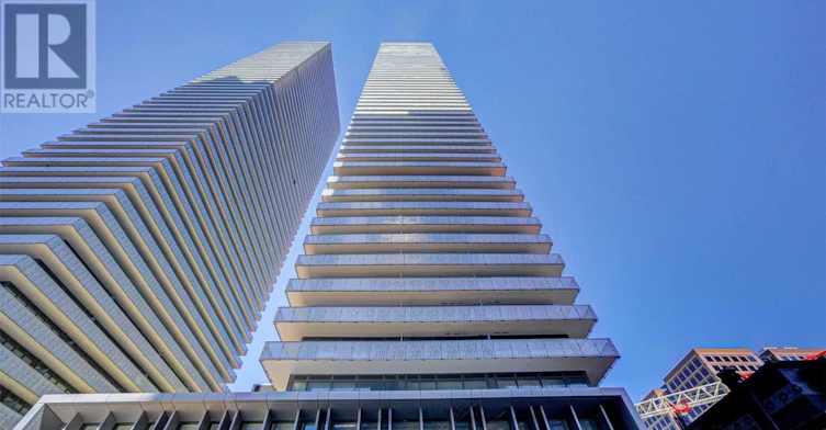 LPH5202-50 Charles Street E, Toronto, ON, M4Y 1T1 - 2