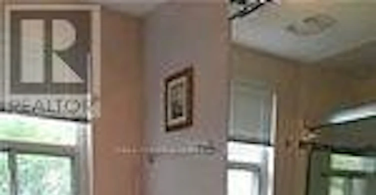 180 Northwood Drive, Toronto, ON, M2M 2K3 - 11