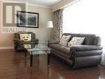 180 Northwood Drive, Toronto, ON, M2M 2K3 - 4