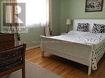 180 Northwood Drive, Toronto, ON, M2M 2K3 - 8