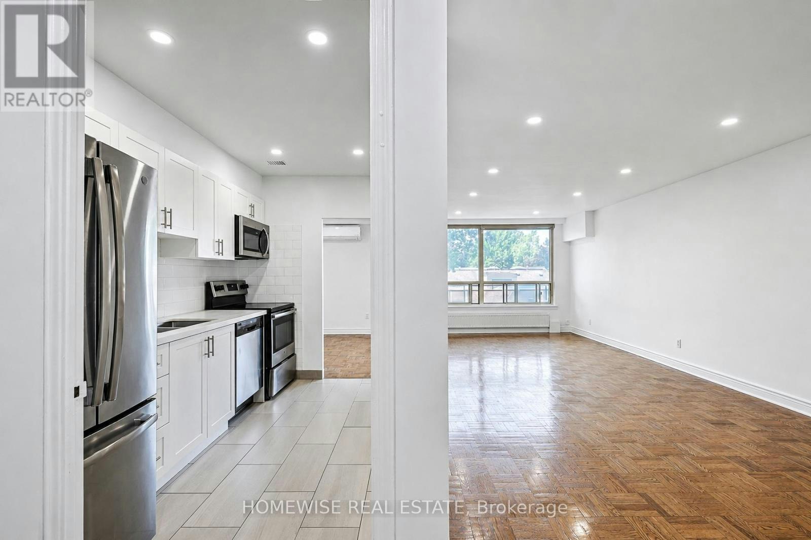 401-2500 Bathurst Street, Toronto, ON, M6B 2Y8 - 10