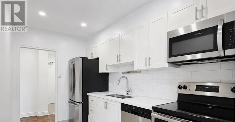 401-2500 Bathurst Street, Toronto, ON, M6B 2Y8 - 8