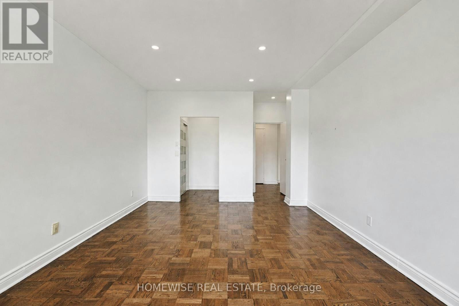 401-2500 Bathurst Street, Toronto, ON, M6B 2Y8 - 14