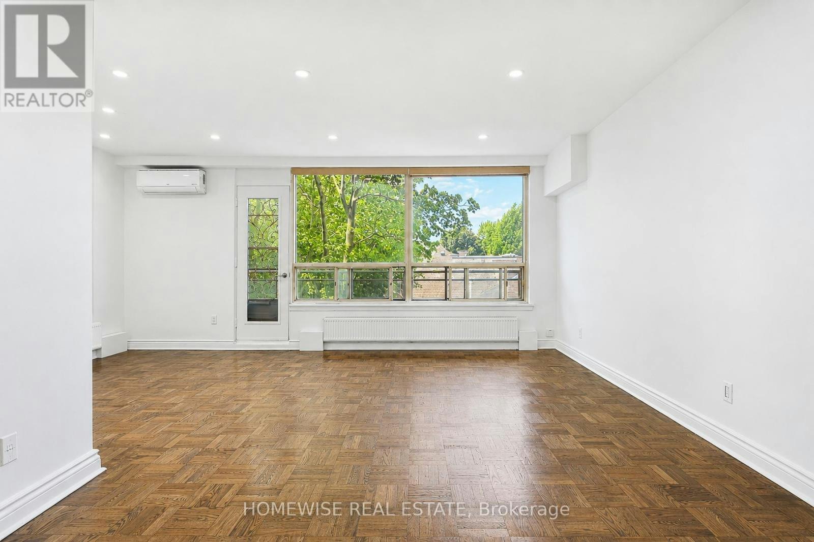 401-2500 Bathurst Street, Toronto, ON, M6B 2Y8 - 3