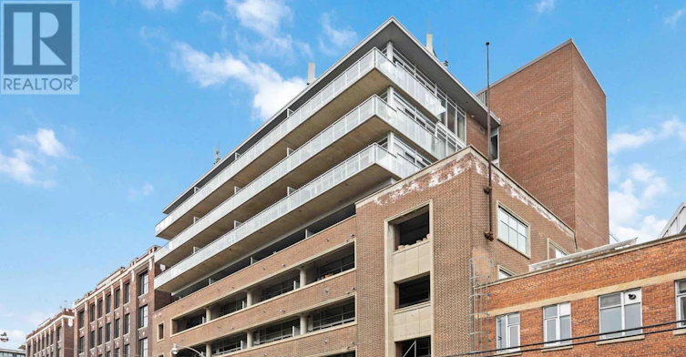 814-233 Carlaw Avenue, Toronto, ON, M4M 3N6