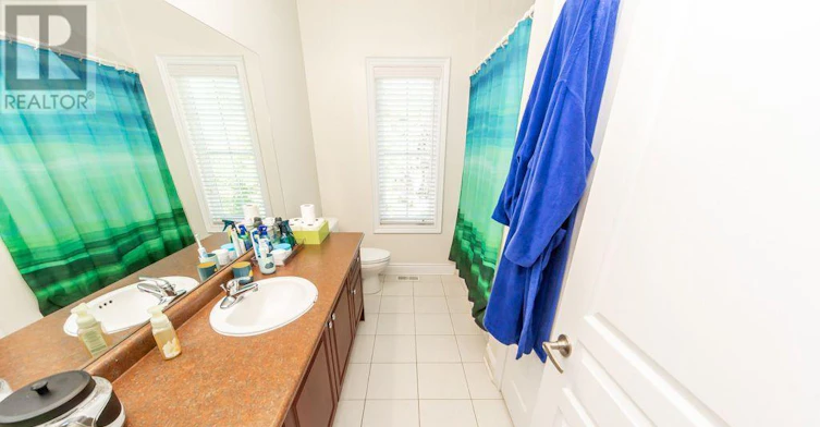 2304 Canterbury Crescent, Pickering, ON, L1X 0A6 - 40