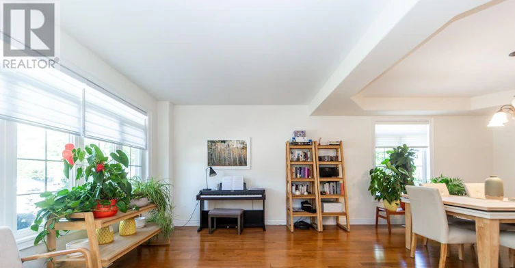 2304 Canterbury Crescent, Pickering, ON, L1X 0A6 - 7