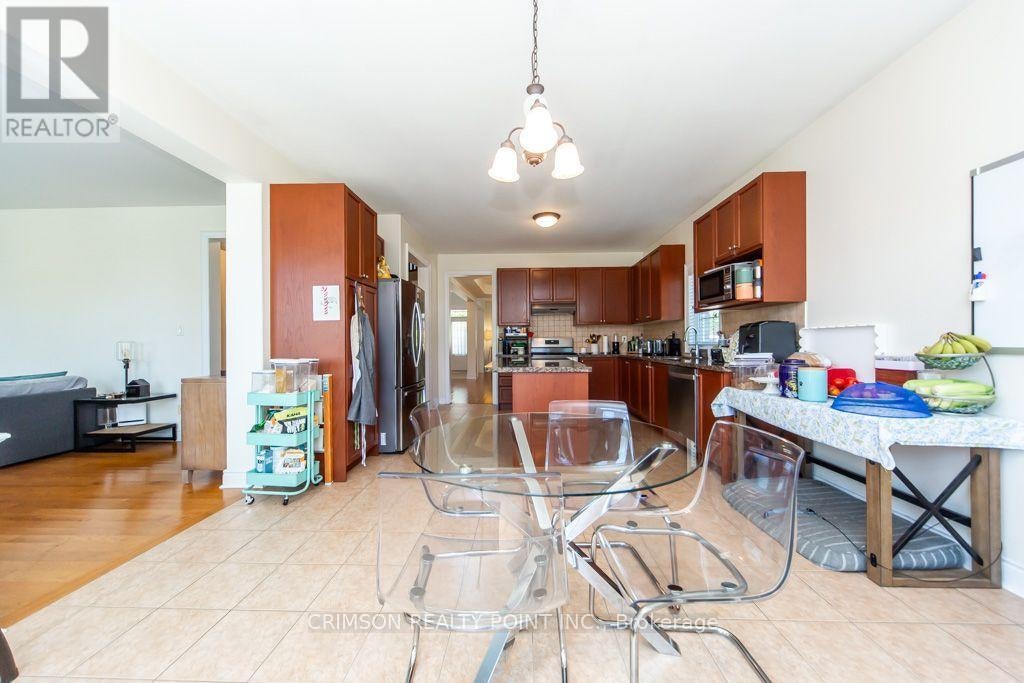 2304 Canterbury Crescent, Pickering, ON, L1X 0A6 - 17