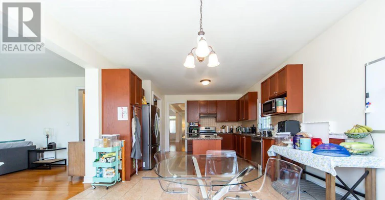 2304 Canterbury Crescent, Pickering, ON, L1X 0A6 - 17