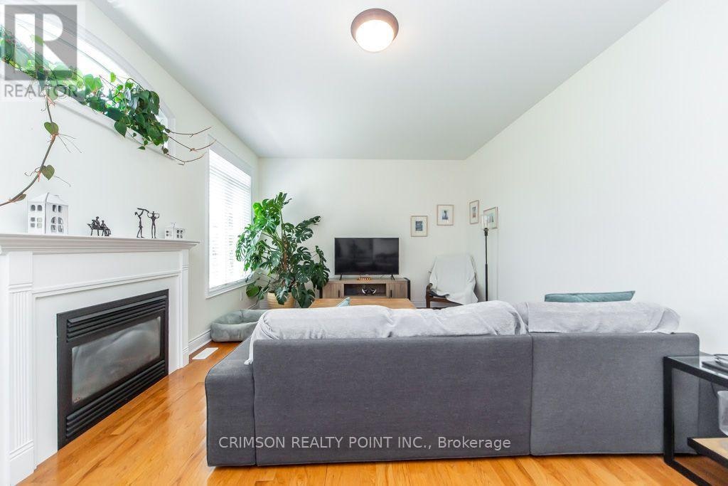 2304 Canterbury Crescent, Pickering, ON, L1X 0A6 - 13