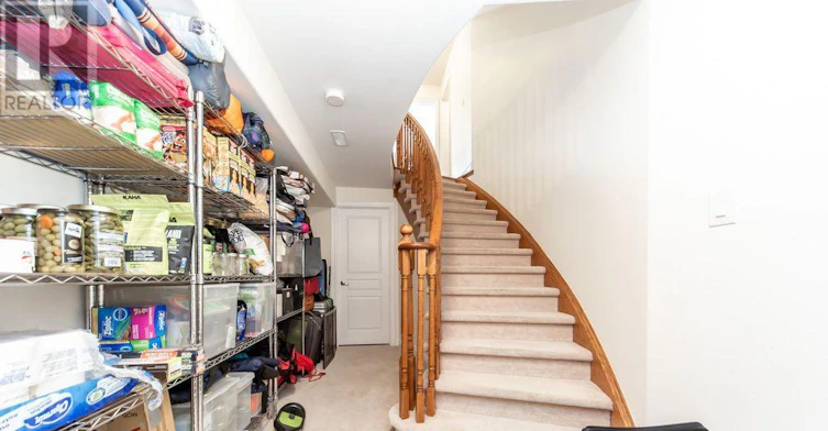 2304 Canterbury Crescent, Pickering, ON, L1X 0A6 - 41