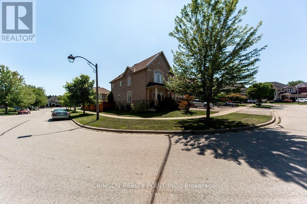 2304 Canterbury Crescent, Pickering, ON, L1X 0A6 - 2