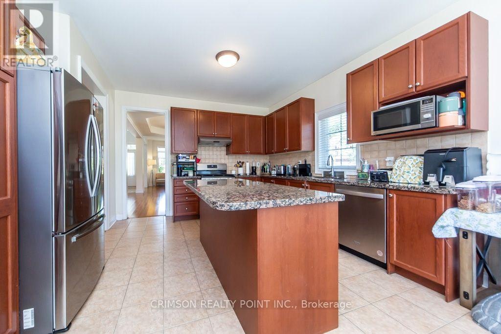 2304 Canterbury Crescent, Pickering, ON, L1X 0A6 - 18