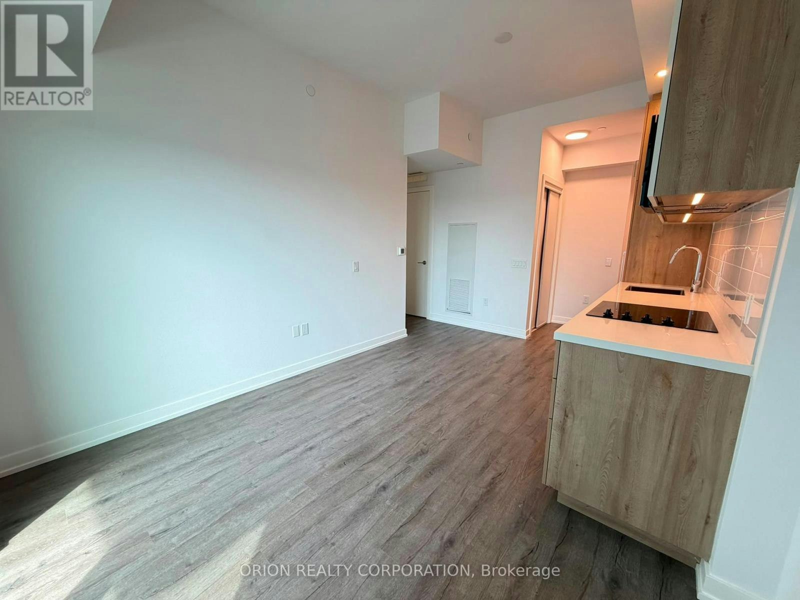 906-5 Meadowdale Road, Toronto, ON, L4K 0C7 - 5