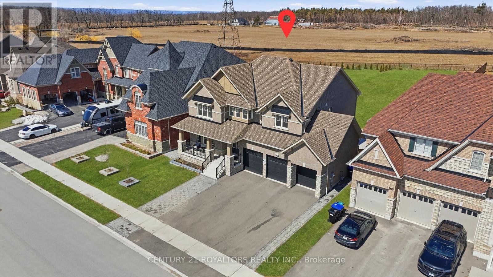 107 Rugman Crescent, Springwater, ON, L9X 2A5