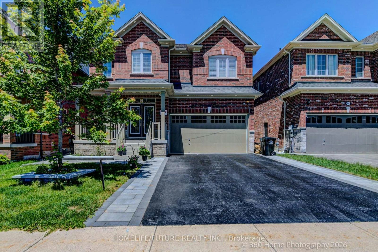 42 Samuel Crescent, Springwater, ON, L9X 2A4