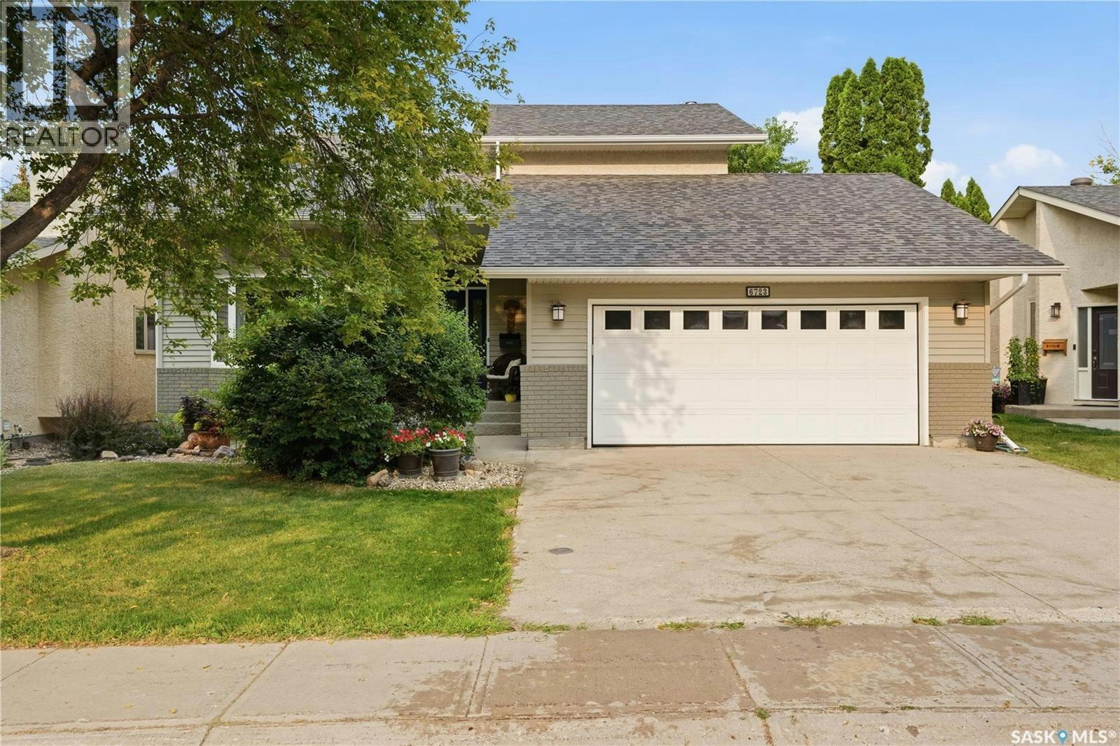 6723 Maple Ridge Drive, Regina, SK, S4X 3Y8