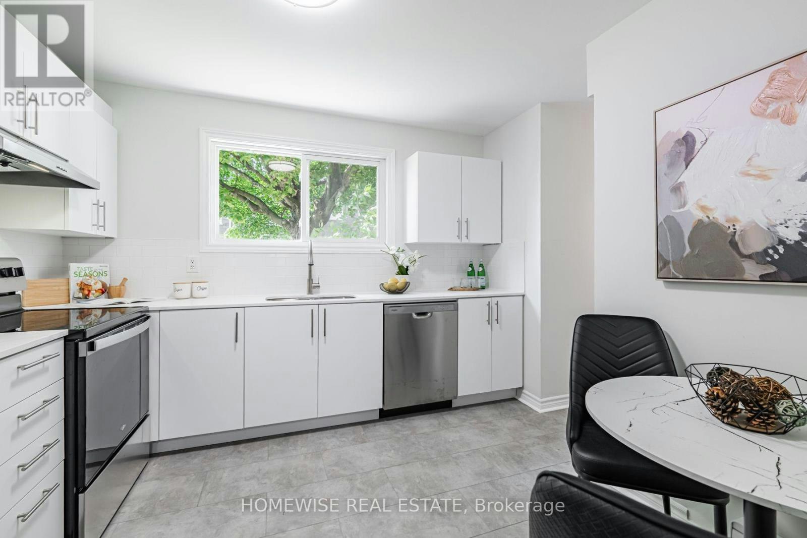 20-1350 Winding Trail, Mississauga, ON, L4Y 2T8 - 13
