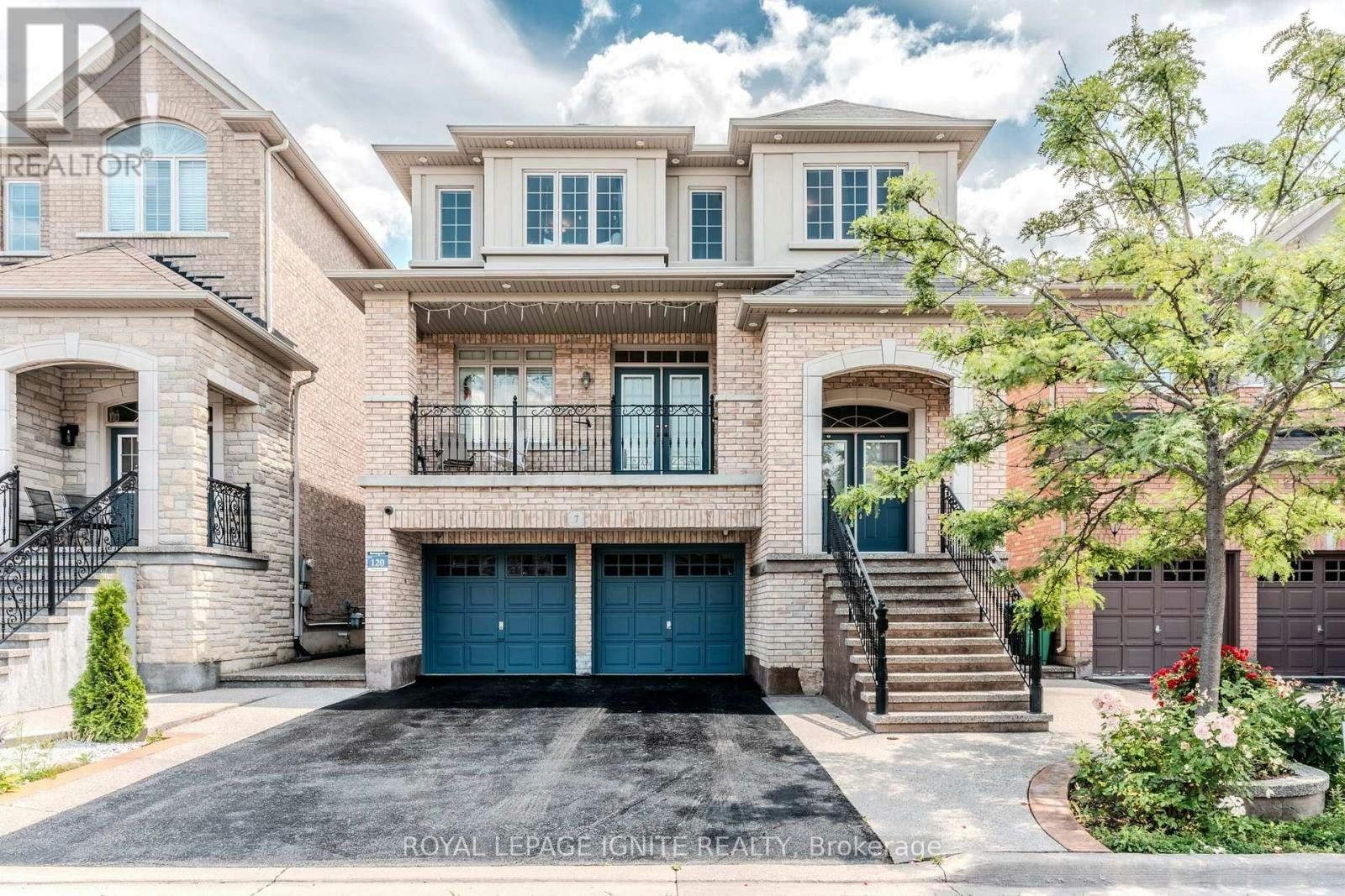 7 Picasso Drive, Brampton, ON, L6P 3L5
