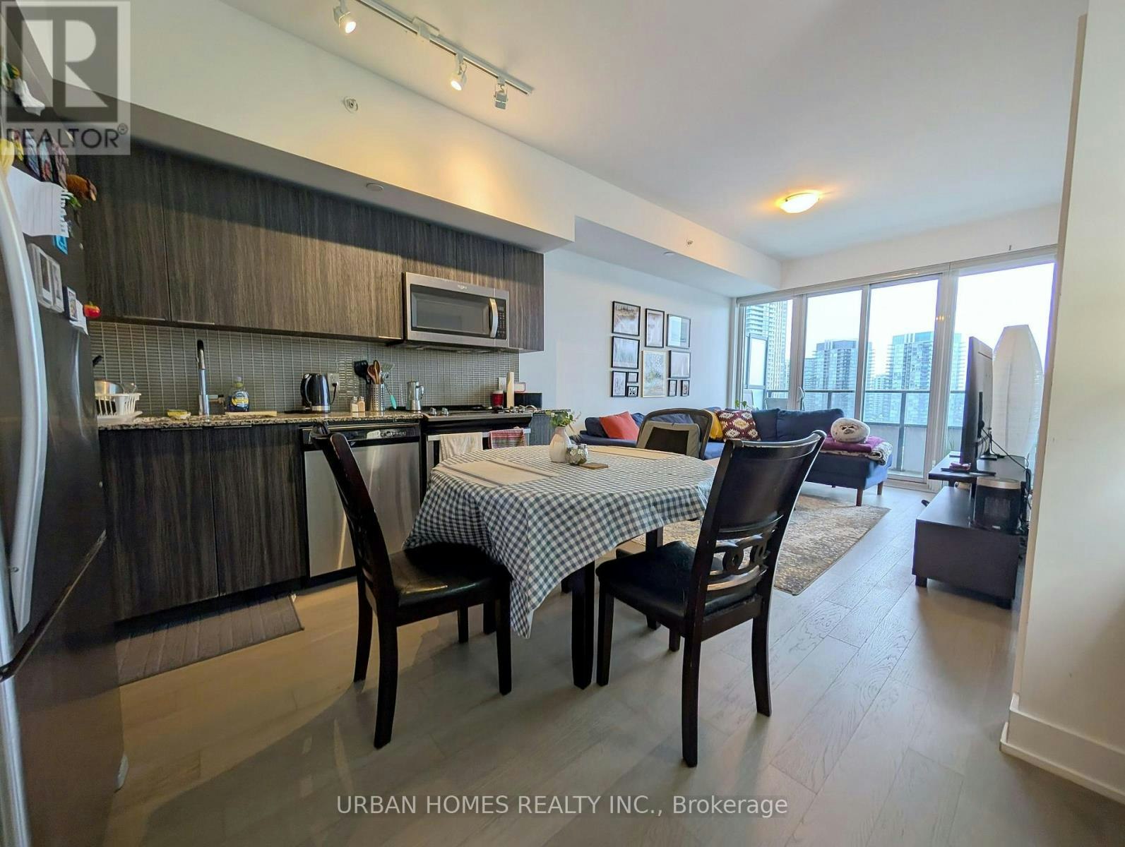 1512-30 Shore Breeze Drive, Toronto, ON, M8V 0J1 - 2
