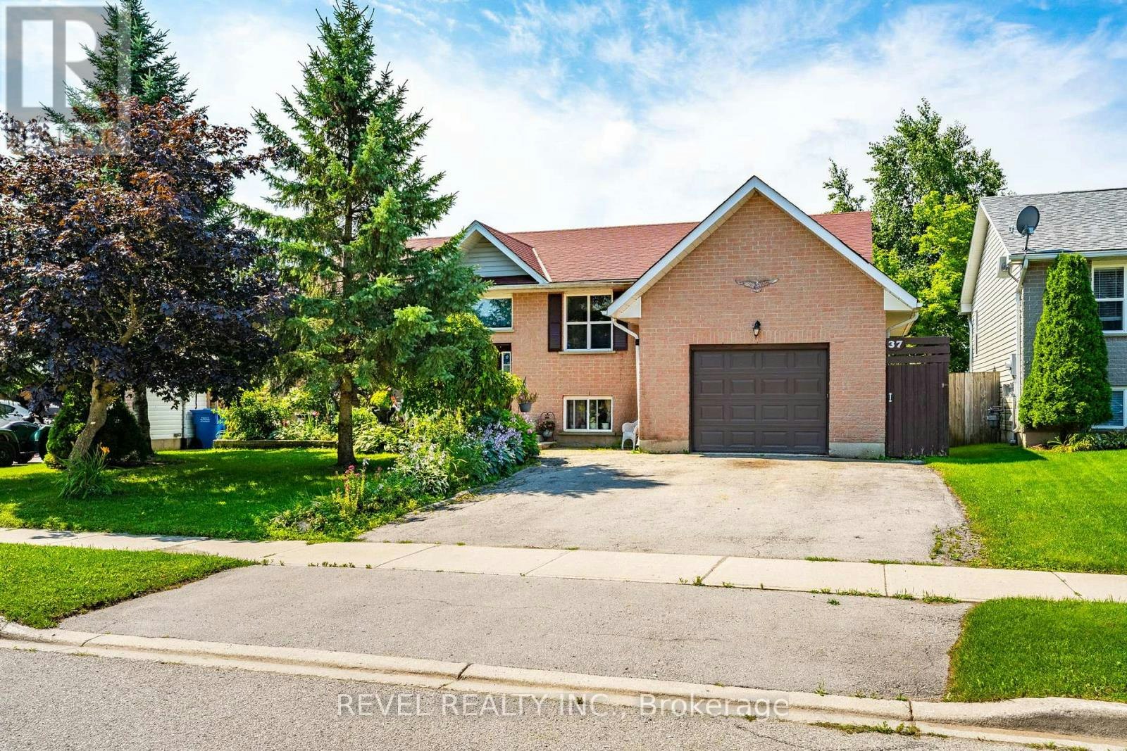 37 Wilson Crescent, Southgate Township, ON, N0C 1B0