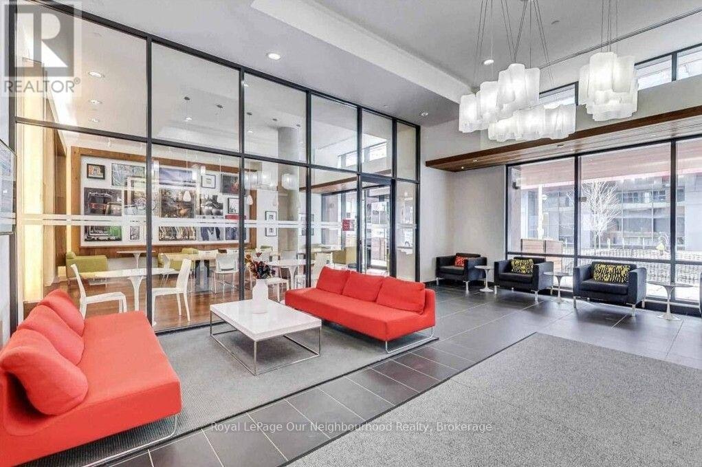 2312-225 Sackville Street, Toronto, ON, M5A 3H1 - 16