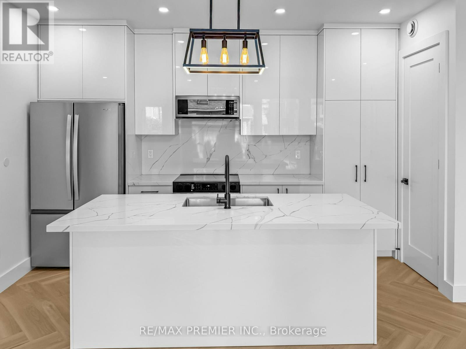 GARDEN SUITE-757 Dufferin Street, Toronto, ON, M6H 3K5 - 4