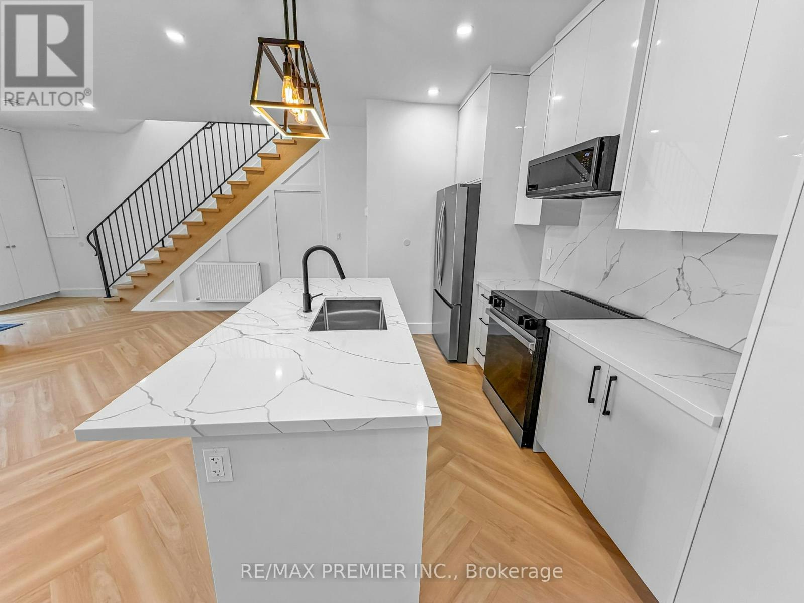 GARDEN SUITE-757 Dufferin Street, Toronto, ON, M6H 3K5 - 7