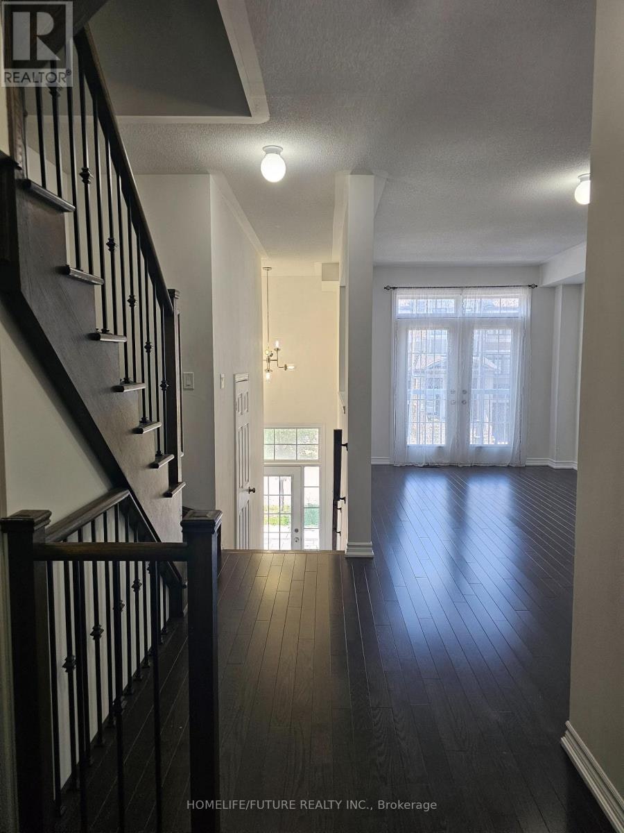 132 Sunset Terrace, Vaughan, ON, L4H 4S2 - 2