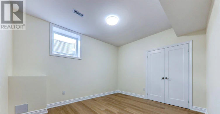BSMT-17 Winthrop Crescent, Vaughan, ON, L3L 0E5 - 12