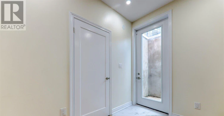 BSMT-17 Winthrop Crescent, Vaughan, ON, L3L 0E5 - 3