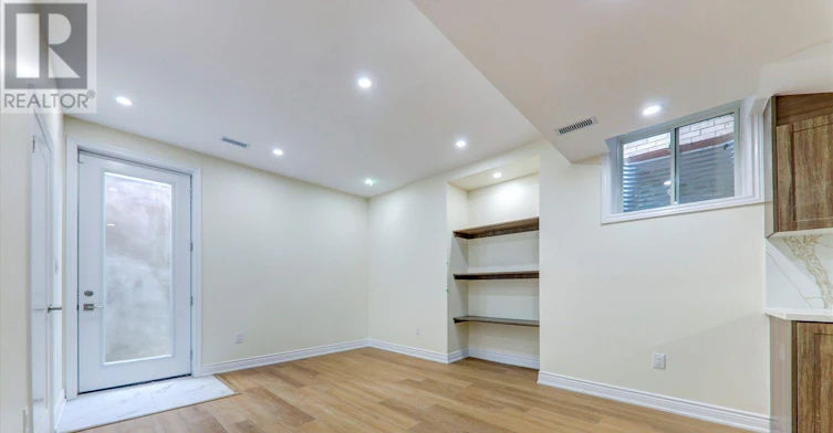 BSMT-17 Winthrop Crescent, Vaughan, ON, L3L 0E5 - 5