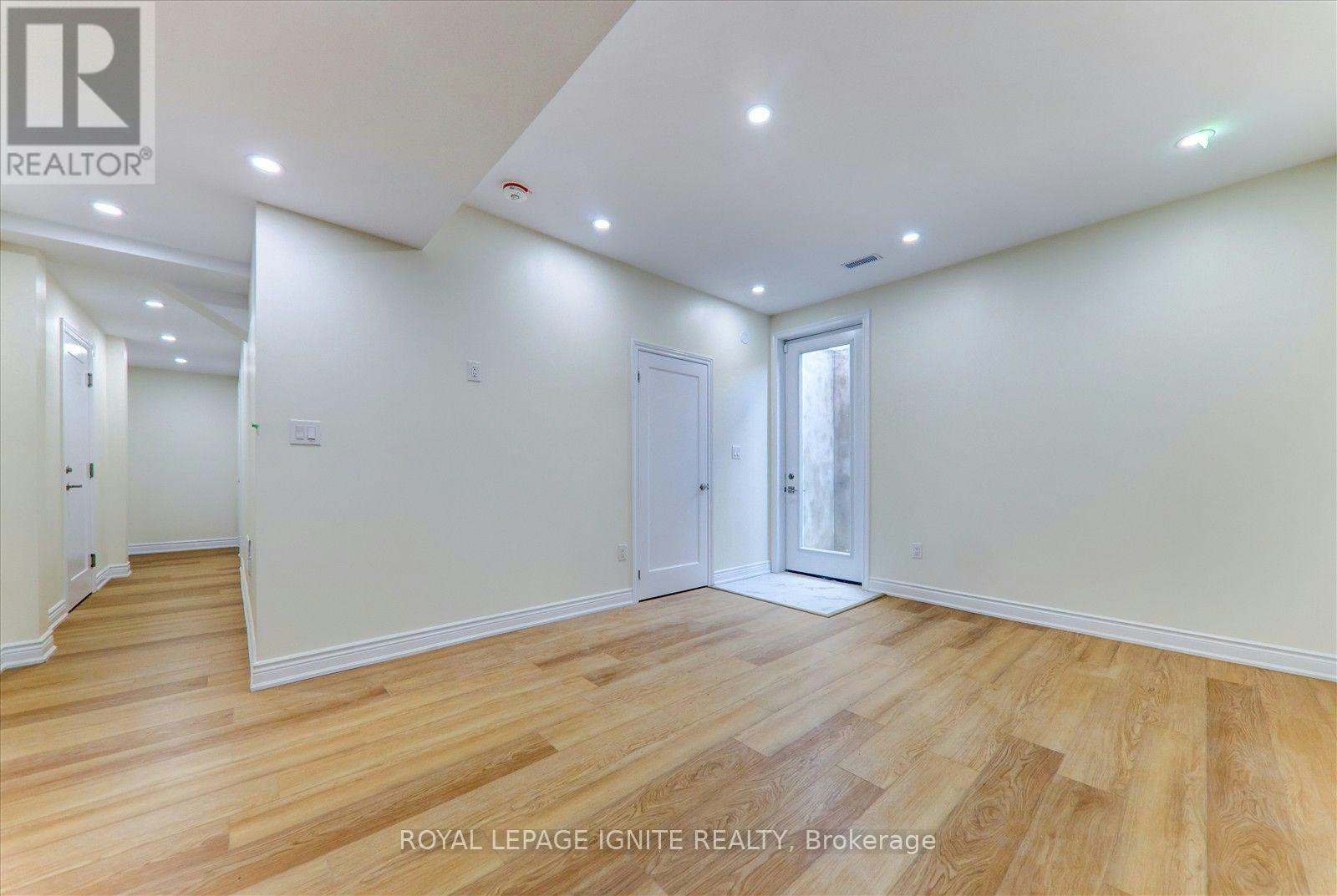 BSMT-17 Winthrop Crescent, Vaughan, ON, L3L 0E5 - 4