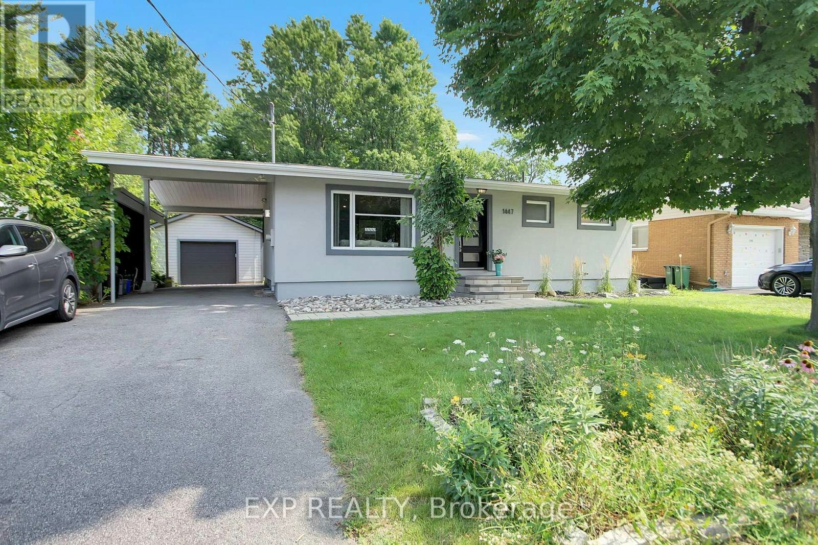1447 Maxime Street, Ottawa, ON, K1B 4E7